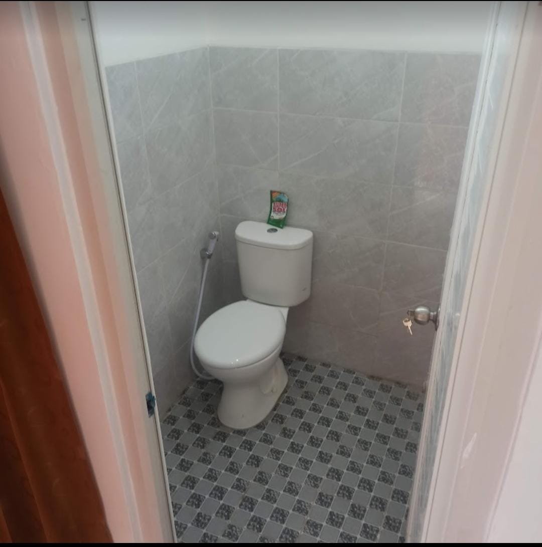 dijual cepat kos 11K.tidur full penghuni di meruya