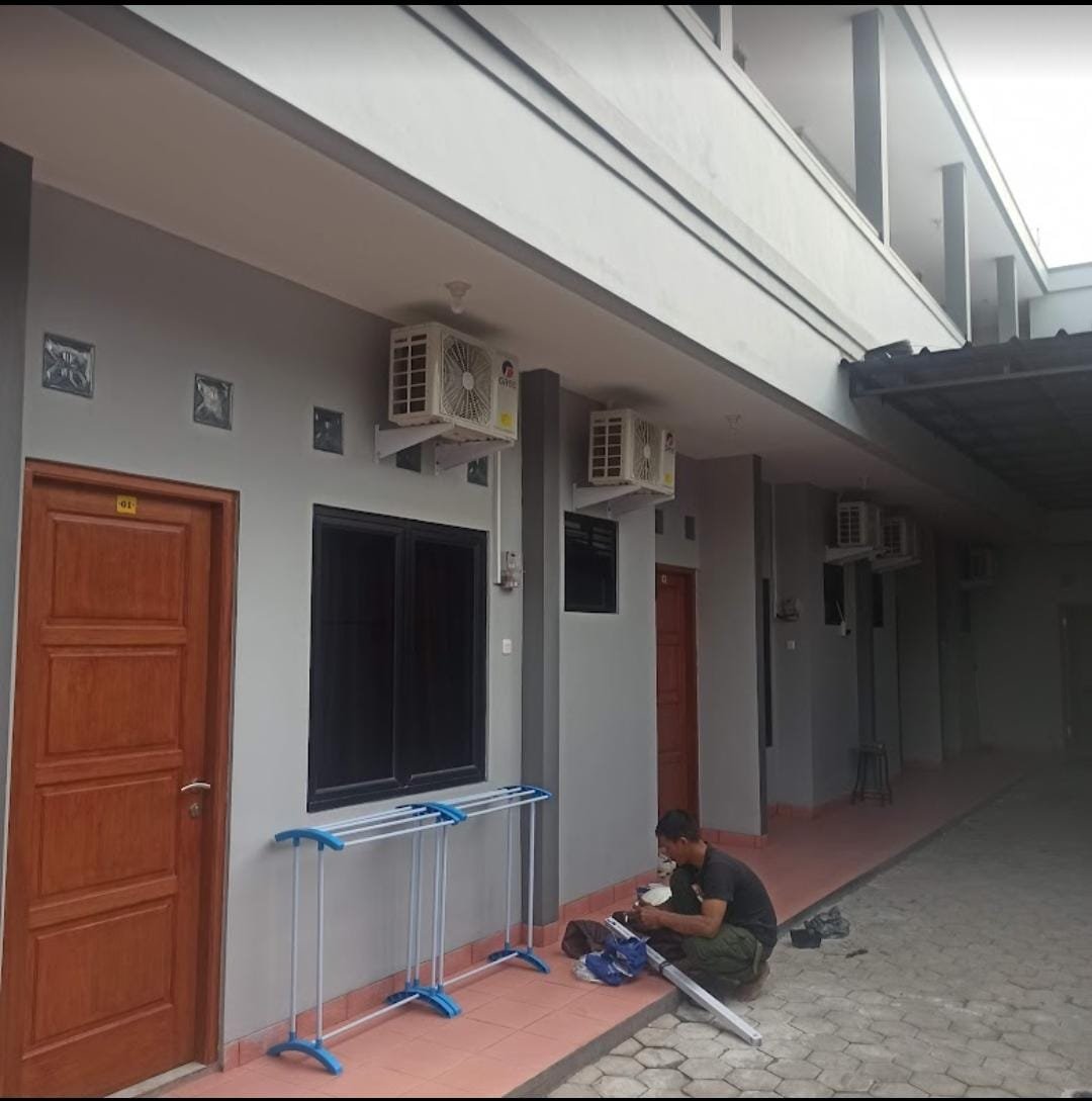 dijual cepat kos 11K.tidur full penghuni di meruya