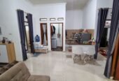 Jual butuh Rumah 1Lt strategis