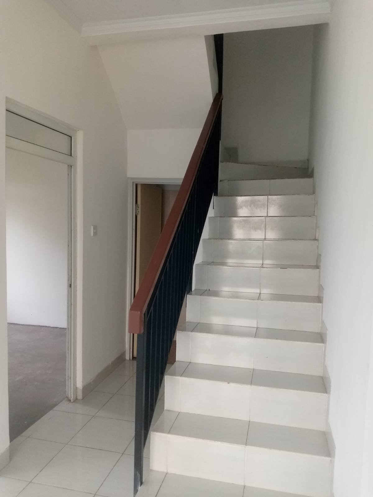 Dipasarkan Rumah Premium Siap Huni