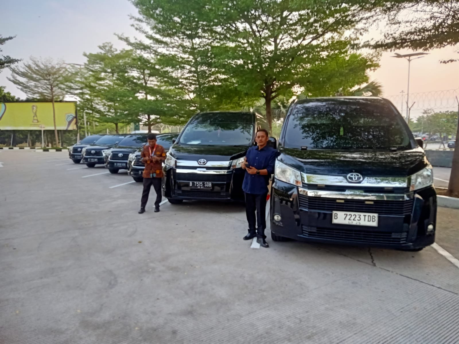 Abbasy sewa mobil 082277294029 avanza innova harian dan ming