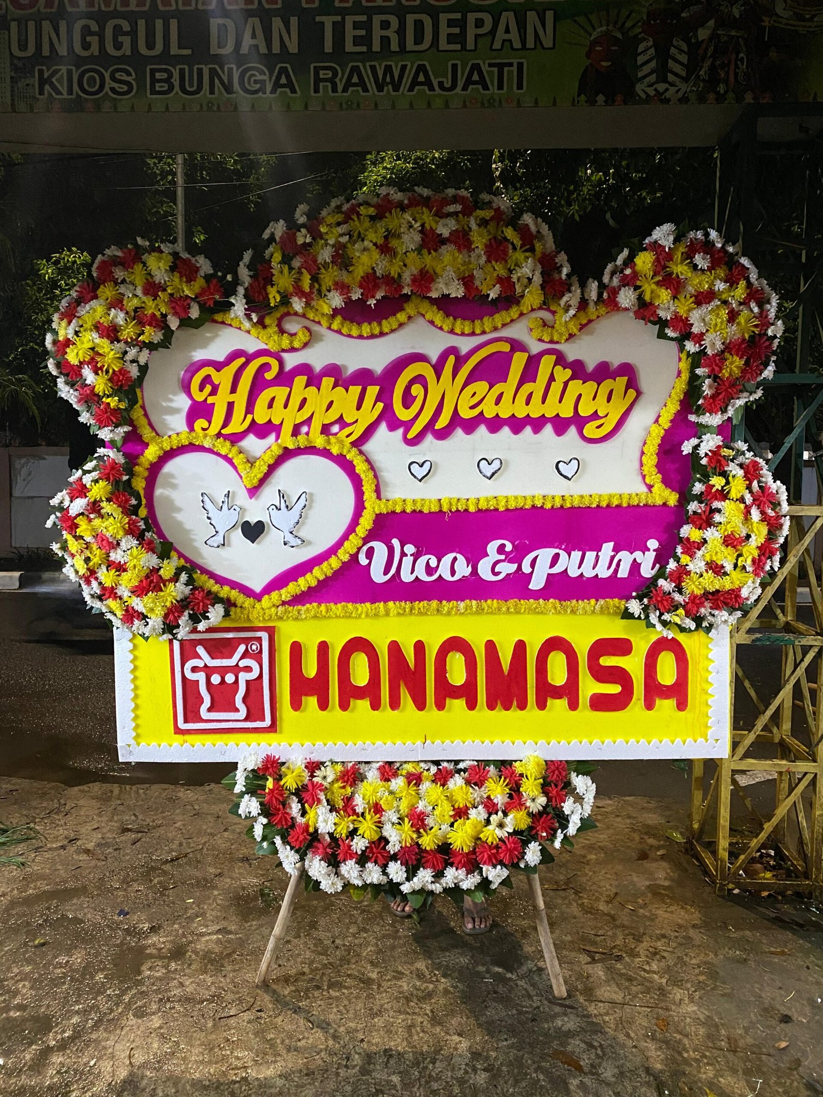 PAPAN KARANGAN BUNGA