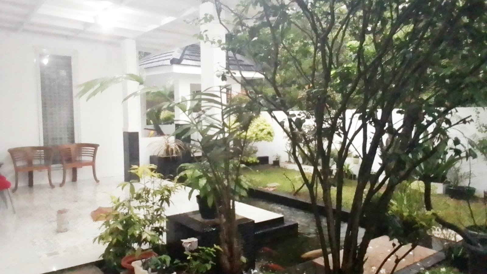 DIJUAL CEPAT Rumah 2 lantai di GRAND DEPOK CITY