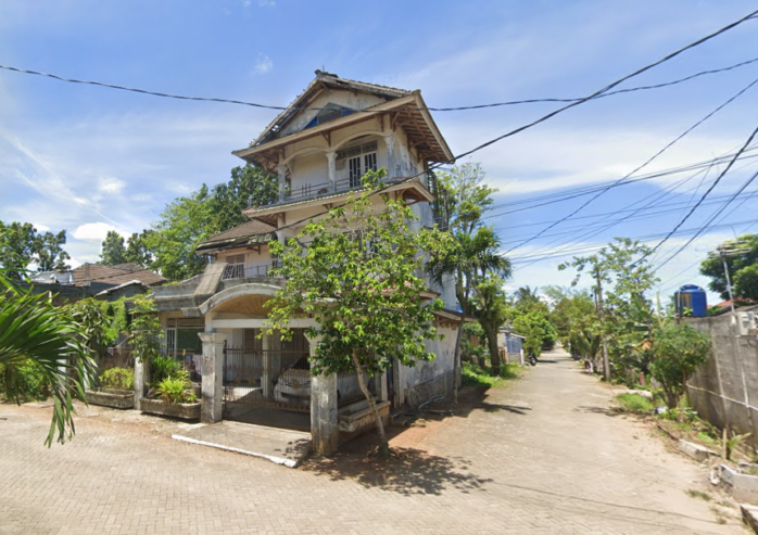 DIJUAL CEPAT Rumah 3 lantai dekat stasiun tiga raksa