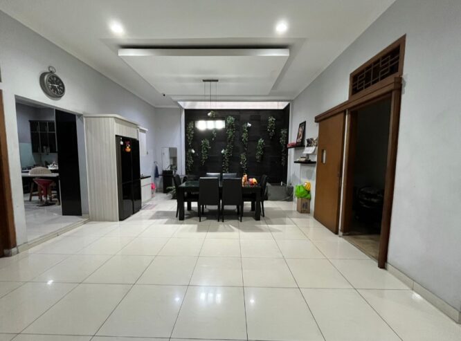 Dijual rumah mewah 2 lantai lokasi Bintaro Sektor 7