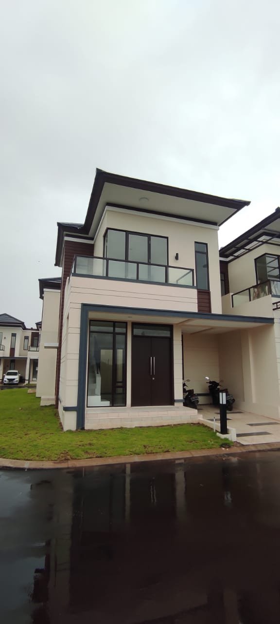 Dijual Cepat Rumah Di Lavon Swan City