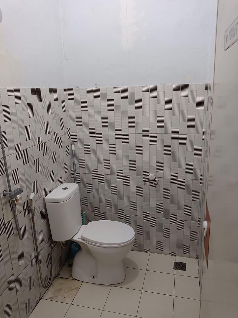 Dijual rumah strategis di griya serpong 12 m dari jalan raya