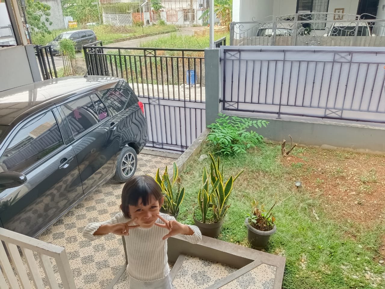 Dijual rumah strategis di griya serpong 12 m dari jalan raya