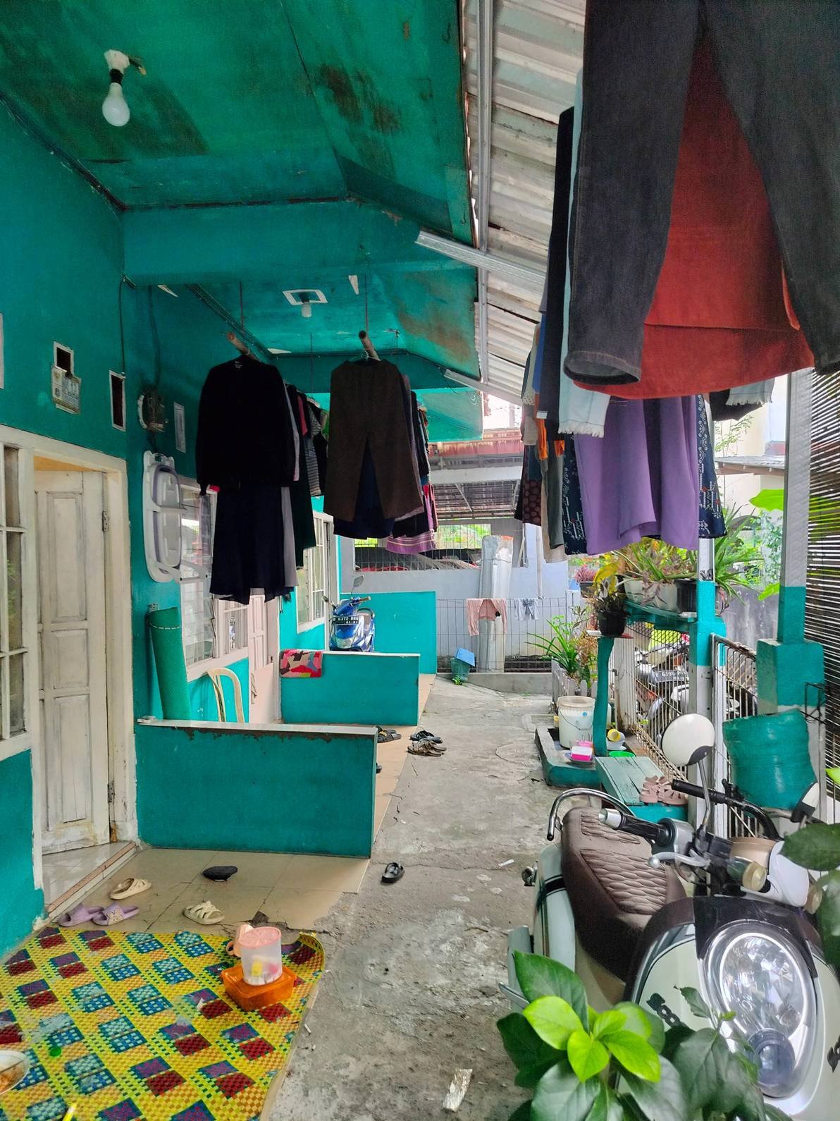 Jual rumah kontrakan