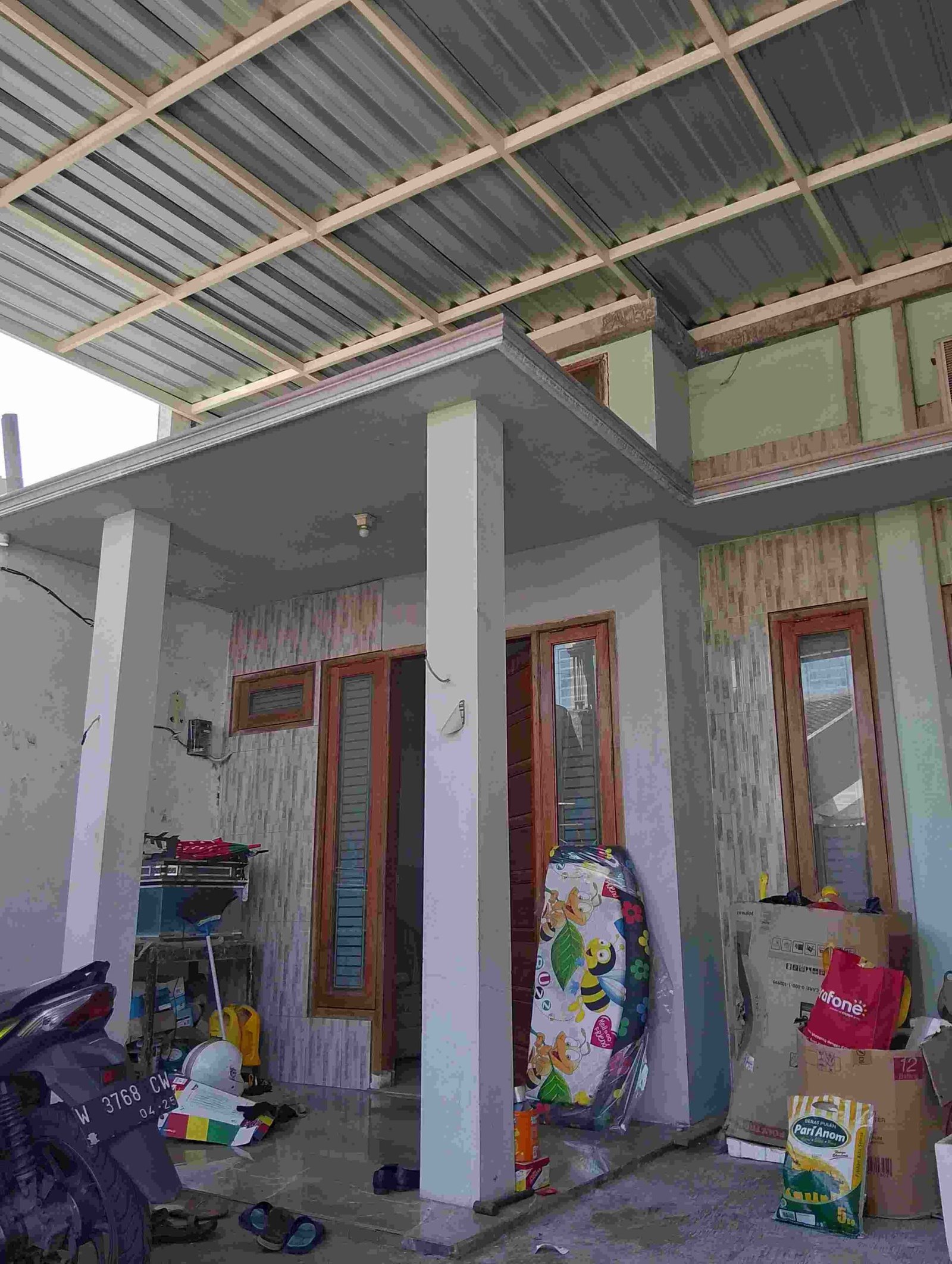 Rumah minimalis modern di JUAL CEPAT
