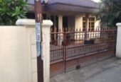 Di jual 1 Unit rumah, dan tanah kosong (1 hamparan) Lokasi j