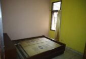Di jual 1 Unit rumah, dan tanah kosong (1 hamparan) Lokasi j