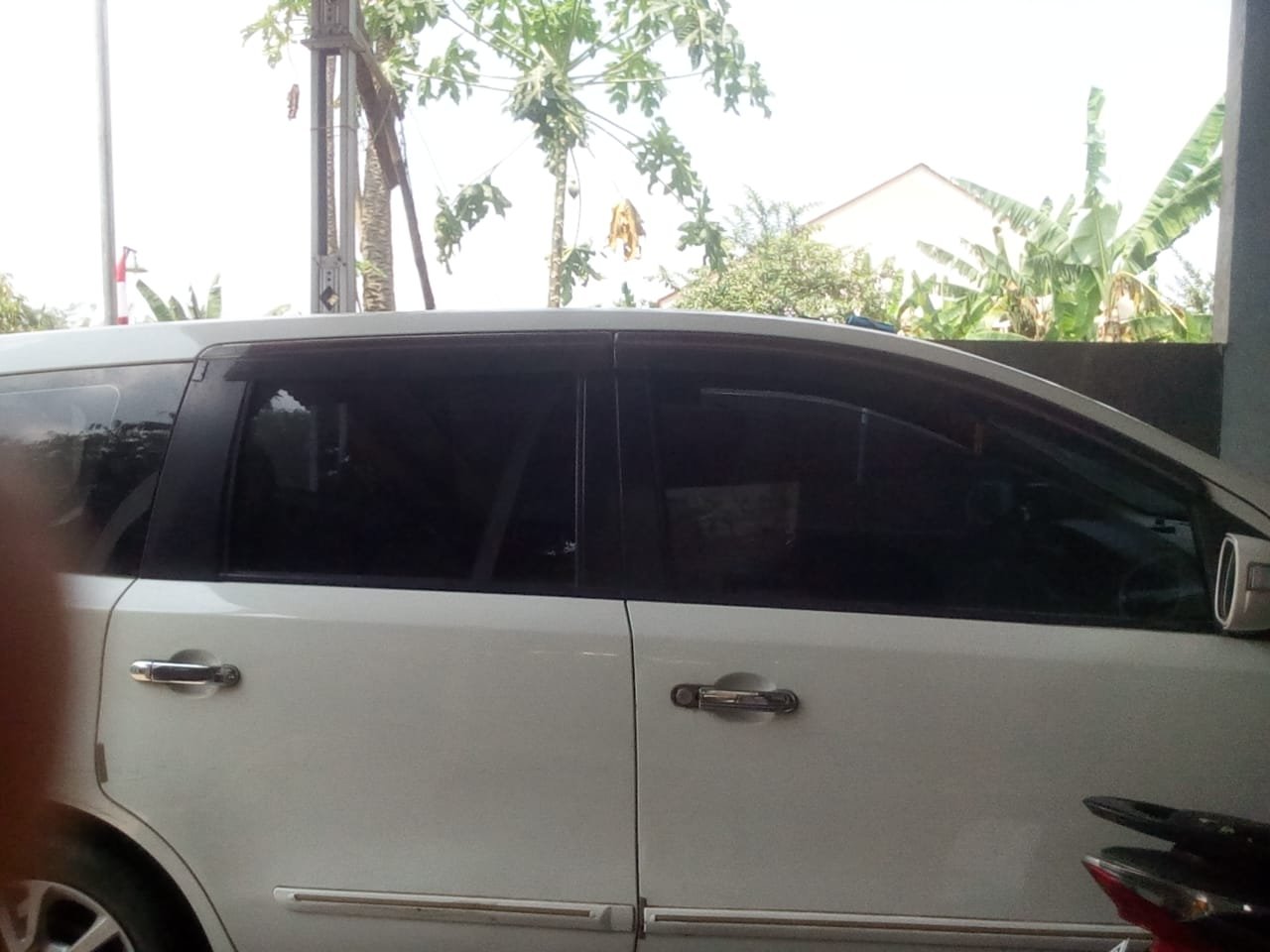 mobil nissan dijual murah