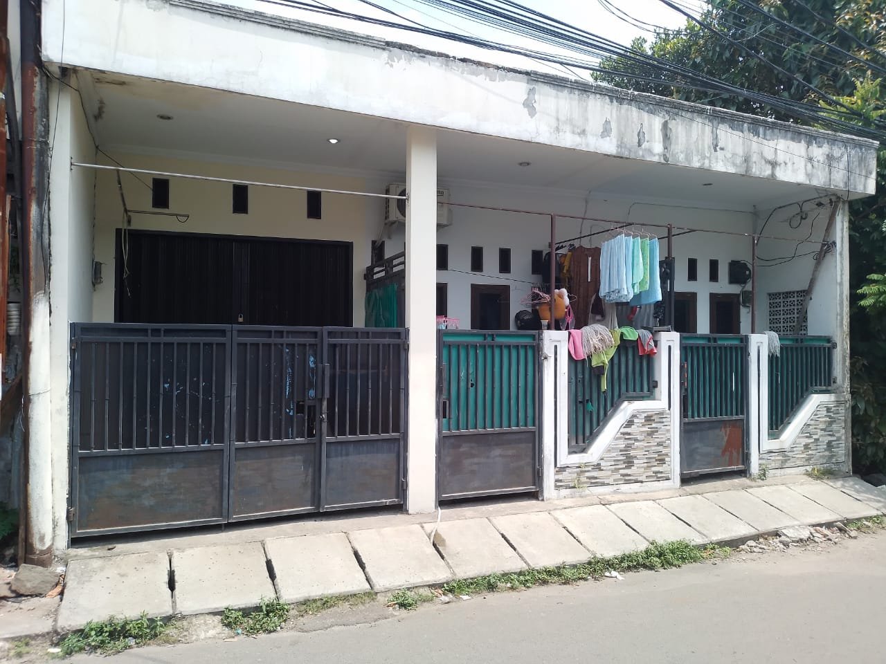 Di Jual Kontrakan 1 pintu 3 petak lokasi strategis