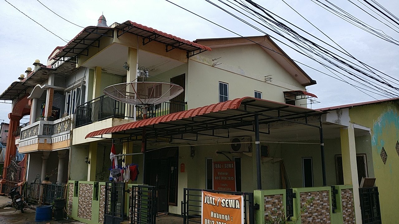 Jual Rumah 2 Lantai Hook Tanpa Perantara di Pusat Kota Batam