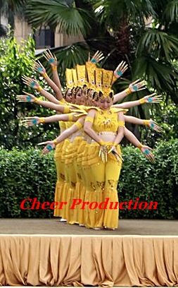 Tari Seribu Tangan Cheer Production