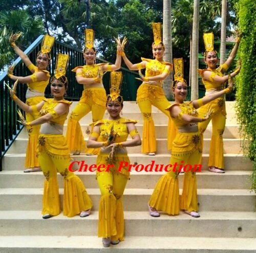 Tari Seribu Tangan Cheer Production