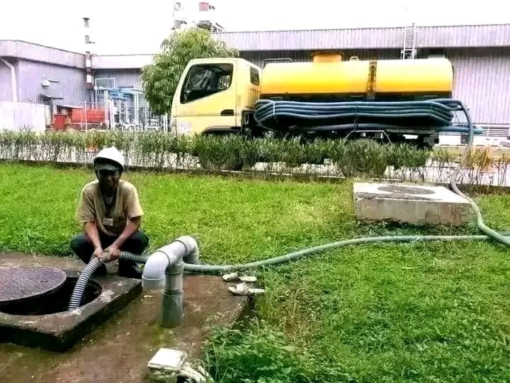 Sedot WC Karawang Amanah