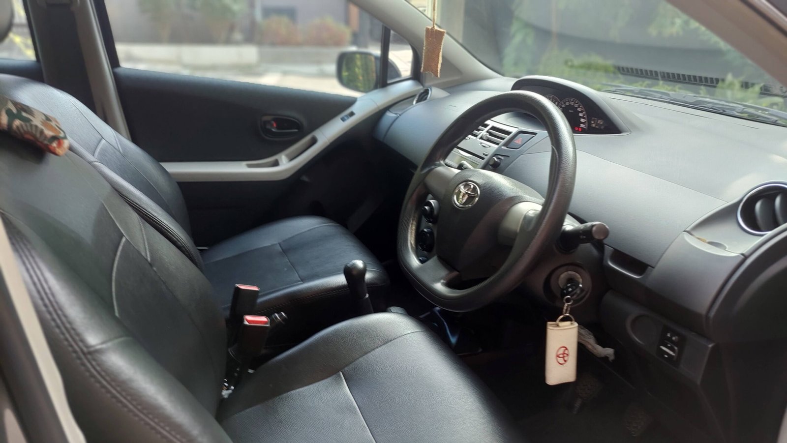 Jual Toyota Yaris E 1.5 MT 2013 Plat-D