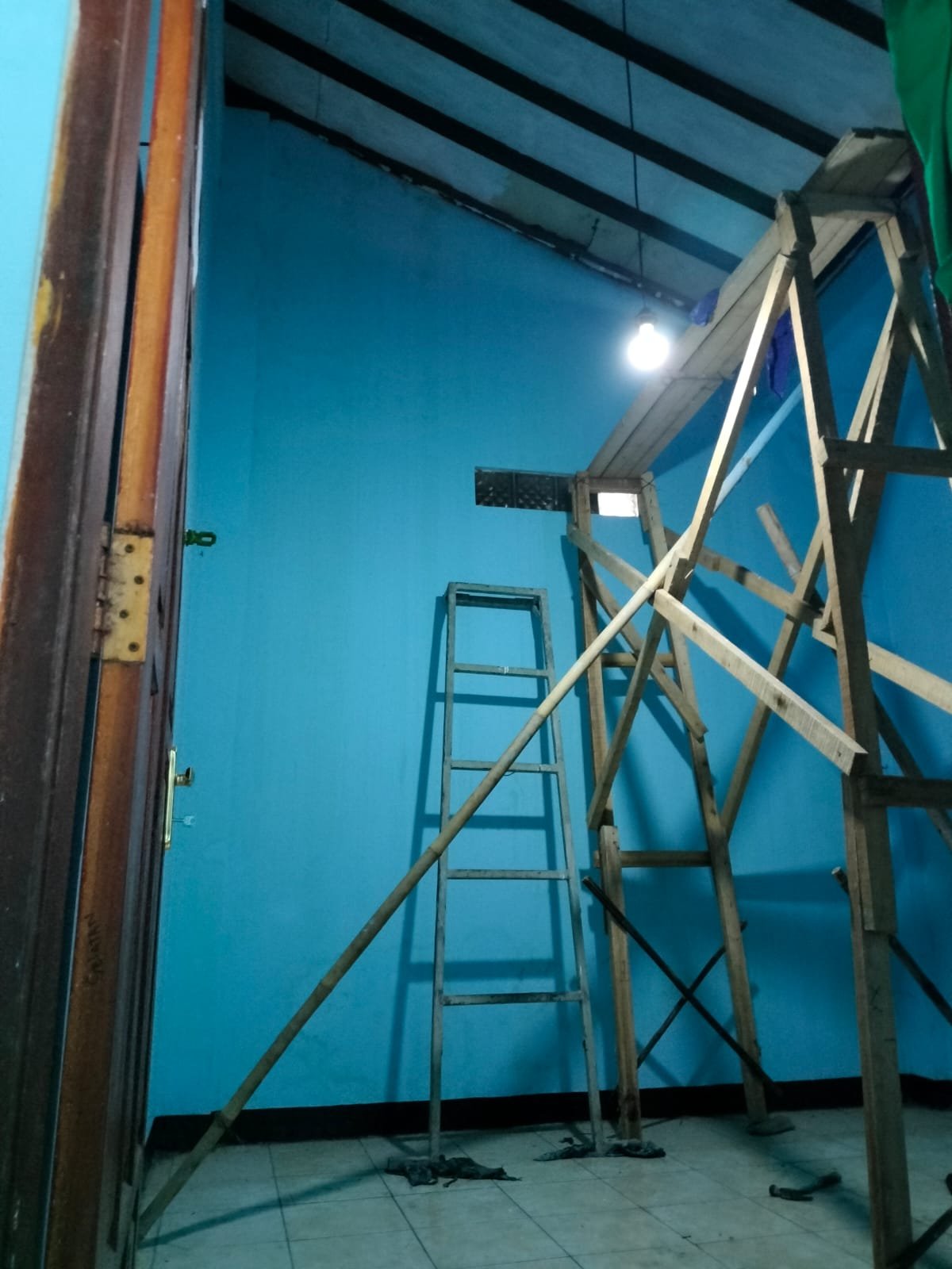 Disewakan rumah siap huni lokasi strategis