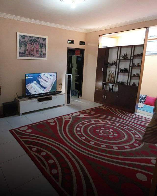 Jual rumah di gang full dengan perabot