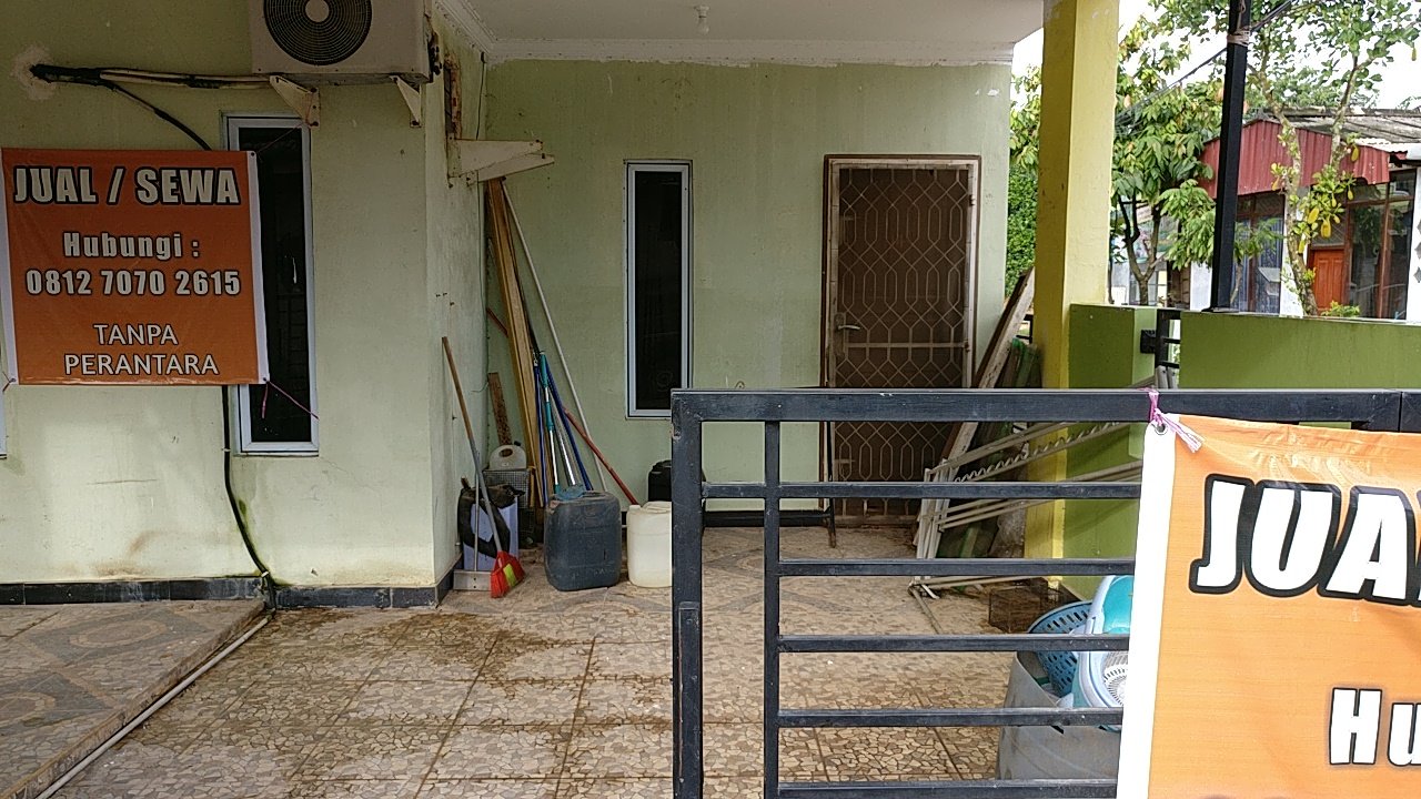 Jual Rumah 2 Lantai Hook Tanpa Perantara di Pusat Kota Batam