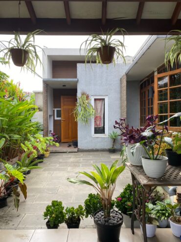 Rumah Mewah Kota Bandung Lokasi Strategis dekat Setraduta