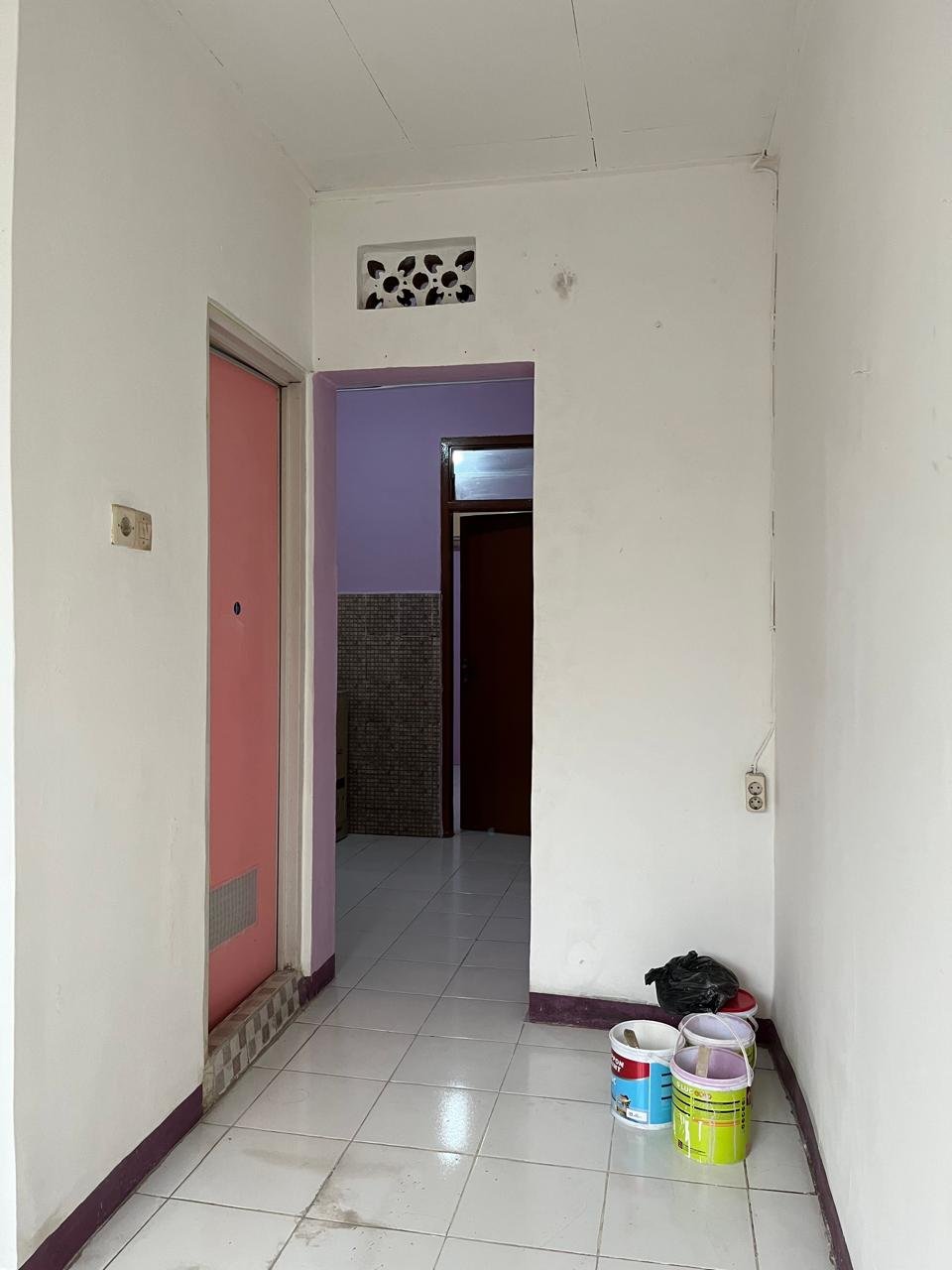 DIKONTRAKAN RUMAH COCOK UNTUK PASUTRI