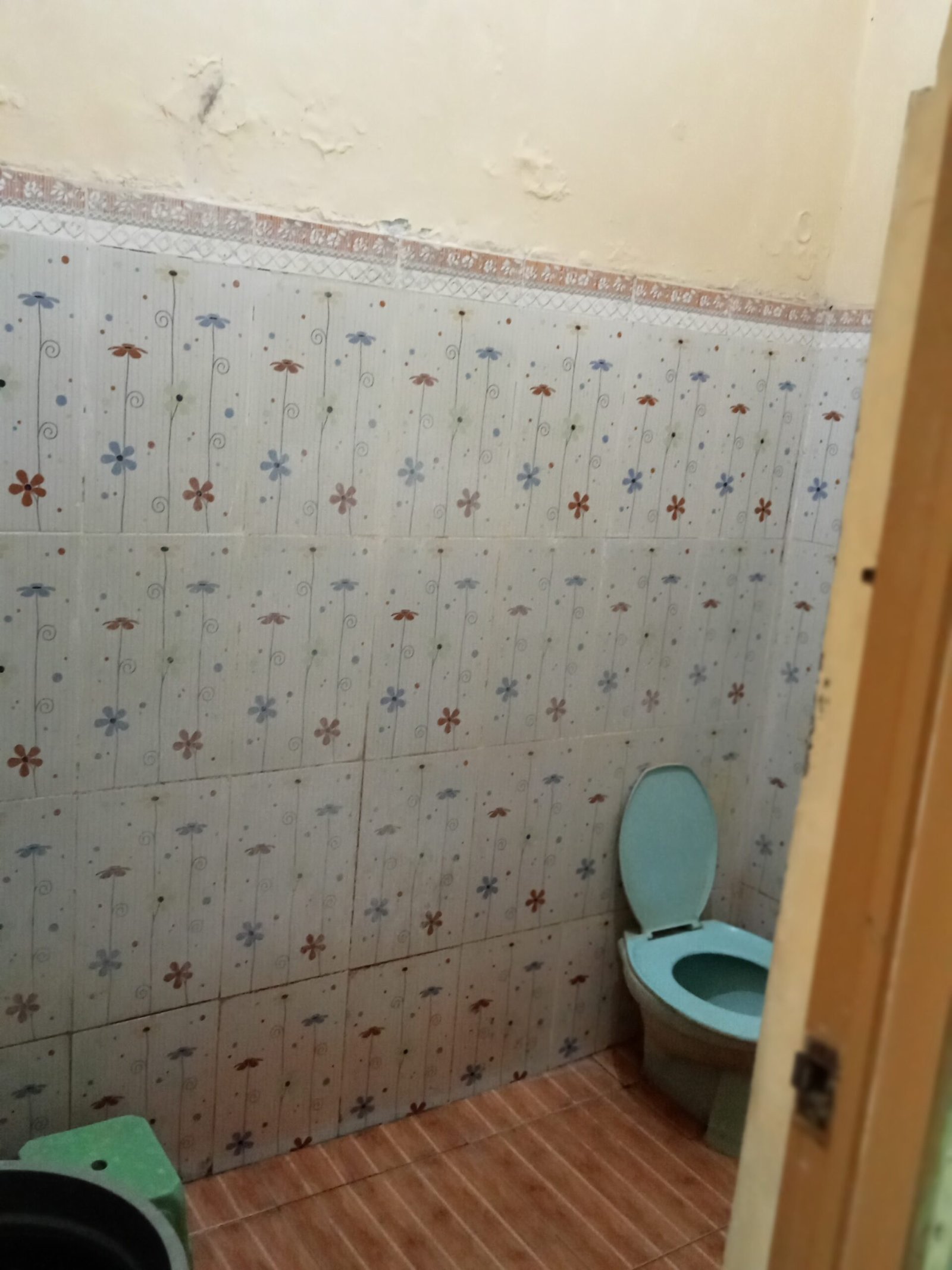 Rumah 2 lantai full bangunan