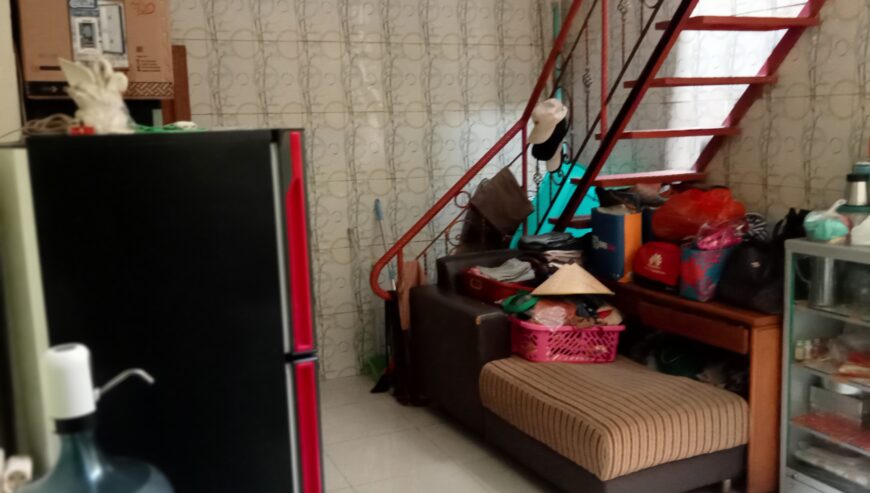 Rumah 2 lantai full bangunan