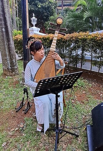 Musik Guzheng Erhu Citra Studio