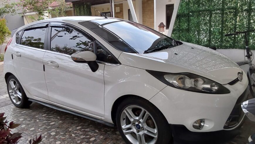 Dijual Ford Fiesta Spesial