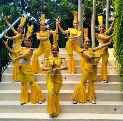 Tari Seribu Tangan Cici Rahma