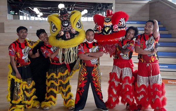 Sewa Barongsai Liong Koh Denis