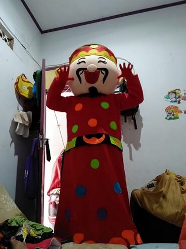 Dewa Uang Caisen Koh Topan