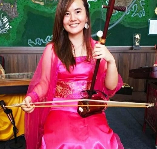 Musik Guzheng Erhu Mandarin Studio