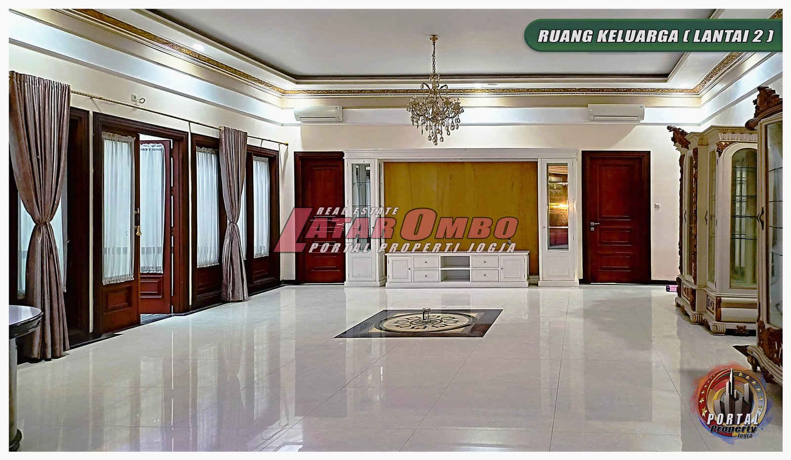 RUMAH Mewah 2 Lantai + GUDANG