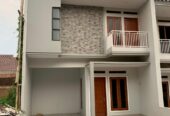 Di Jual Rumah 2 lantai harga 1 lantai