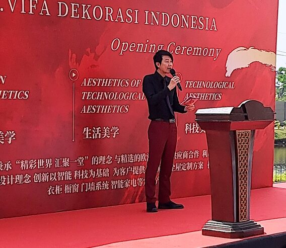 MC Trilingual Tiga Bahasa