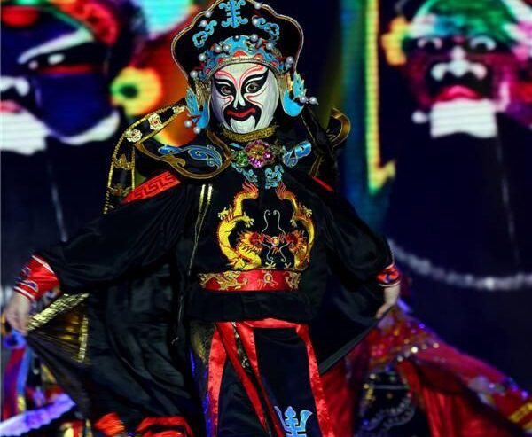 Sulap Bian Lian Cheer Production