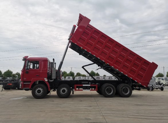Dump truck shacman
