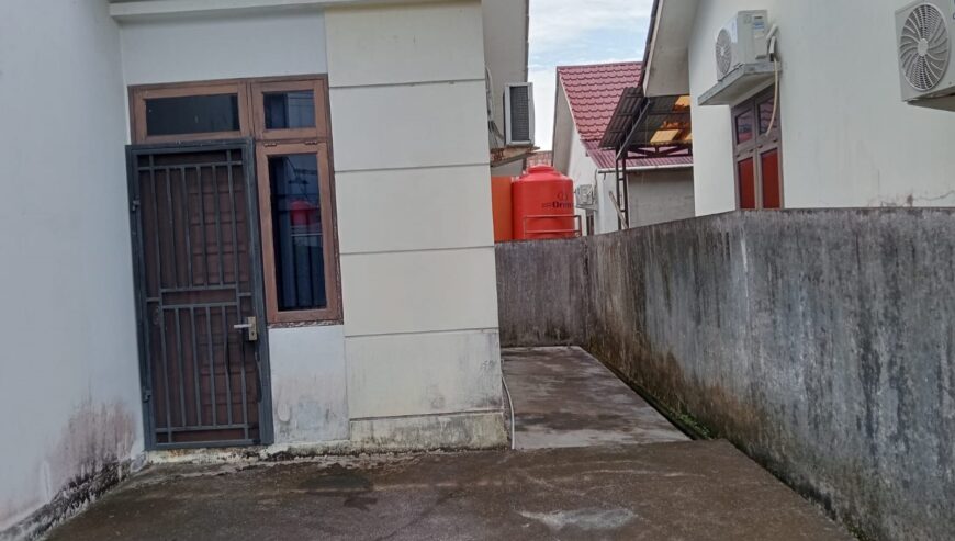 DIKONTRAKAN 1 UNIT RUMAH DI KOTABARU PONTIANAK KALBAR