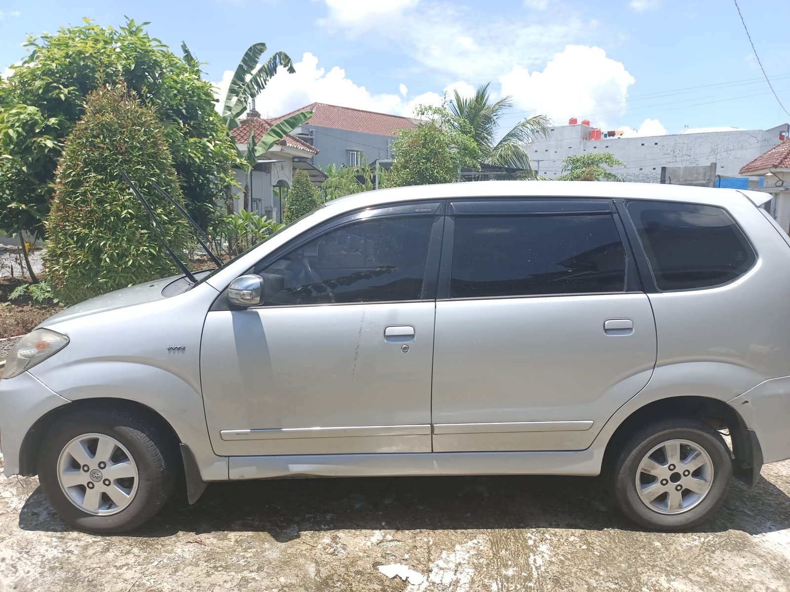 Avanza silver 2011 Harga Murah