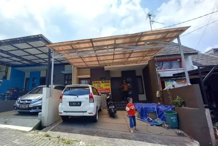 Rumah siap huni full renovasi