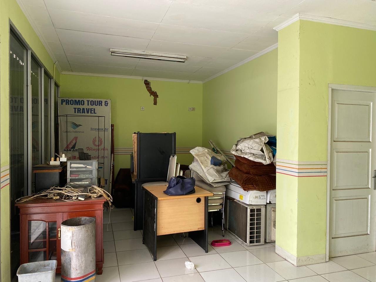 Disewakan Tempat Usaha di Jln Veteran Raya Jkt-Sel