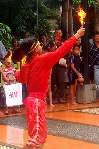 Debus Banten Hati Suci