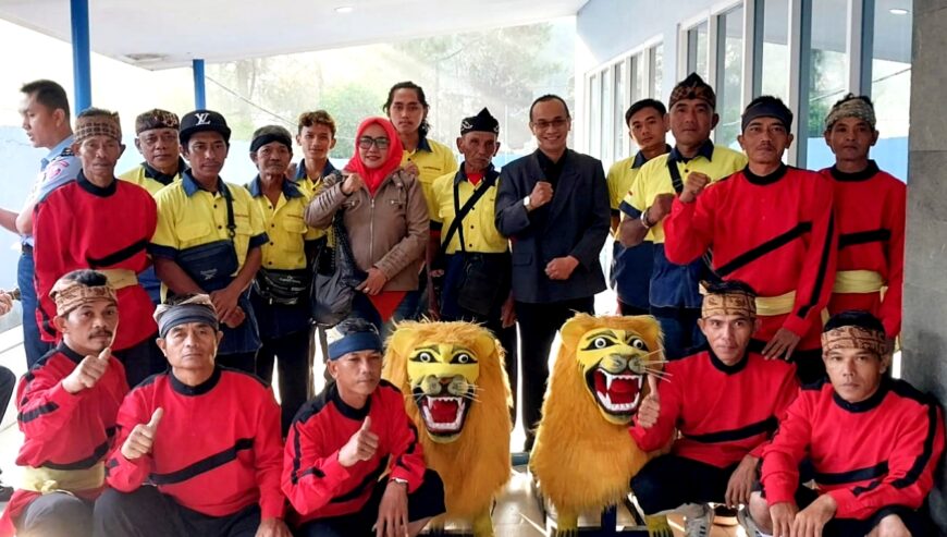 Sisingaan Suryakencana Bandung