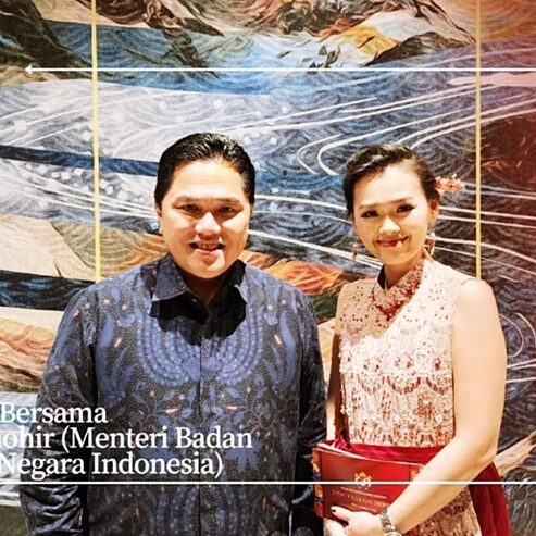 MC Bilingual Dua Bahasa Indonesia Mandarin