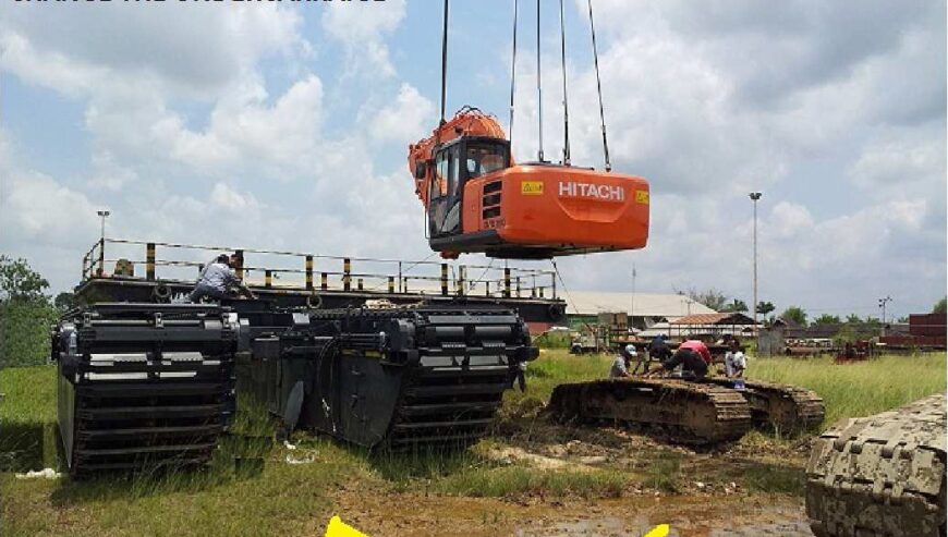 amphibious excavator swamp beko