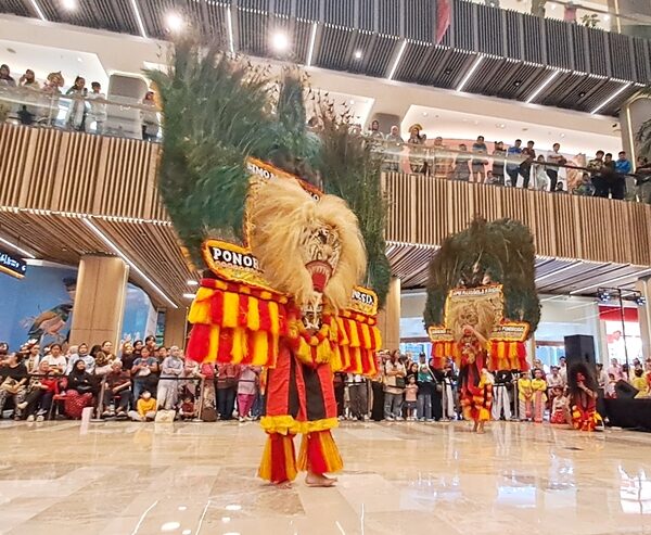 Sanggar Reog Ponorogo Pak Renggo